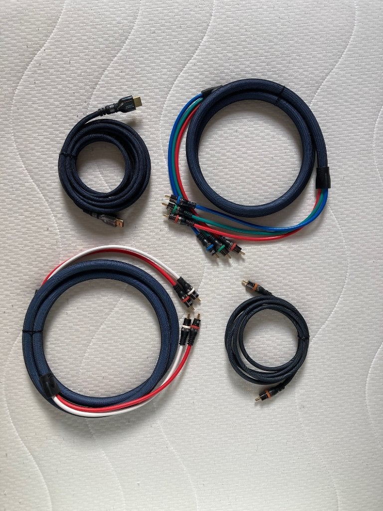 4x PPC kabels - HDMI / RCA component video / audio kabel !, Verzenden, Zo goed als nieuw, Minder dan 2 meter, Interlink-kabel