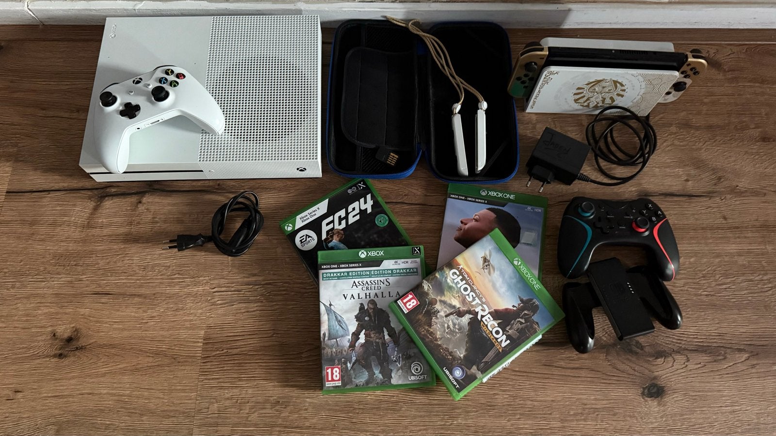 Xbox One S Bundel met Games en Nintendo Switch Lite, Ophalen, Gebruikt, Vanaf 18 jaar, Overige genres