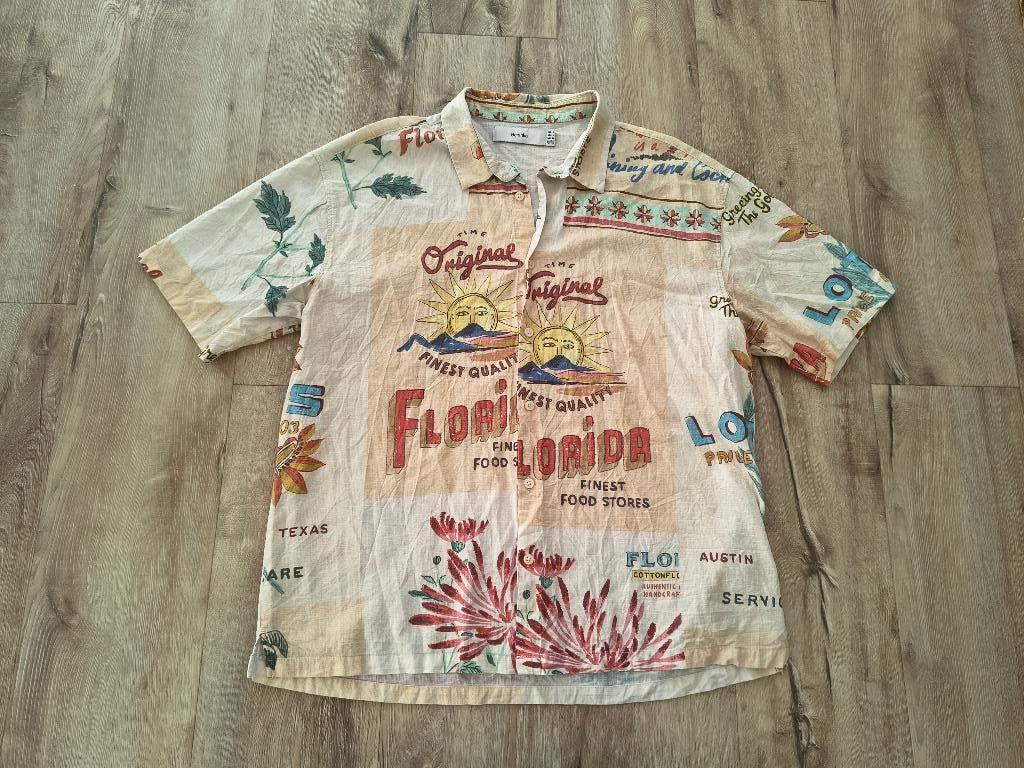 Gave gekleurde vintage look blouse van Bershka, L. Retro., Kleding | Heren, T-shirts, Maat 52/54 (L), Ophalen of Verzenden, Onb
