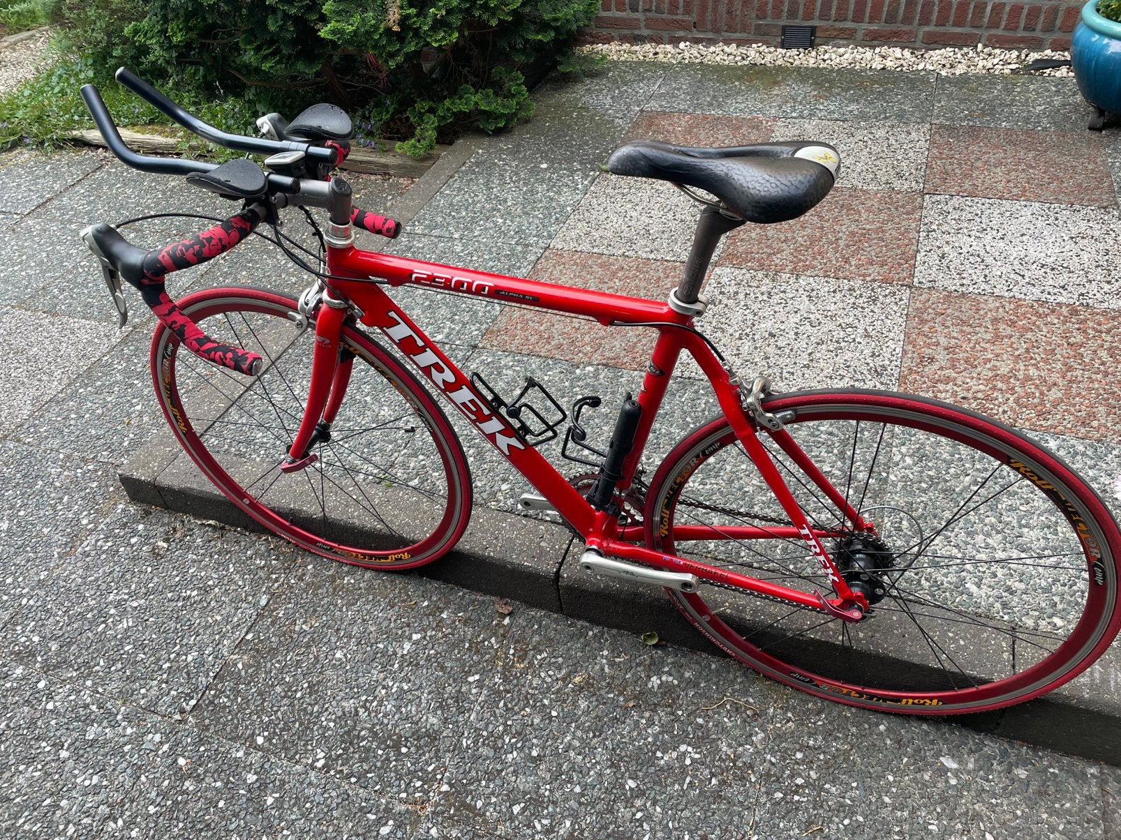 Trek 2300 racefiets alu frame vintage mt 49 en ligstuur, Fietsen en Brommers, Fietsen | Racefietsen, Aluminium, Minder dan 49 cm