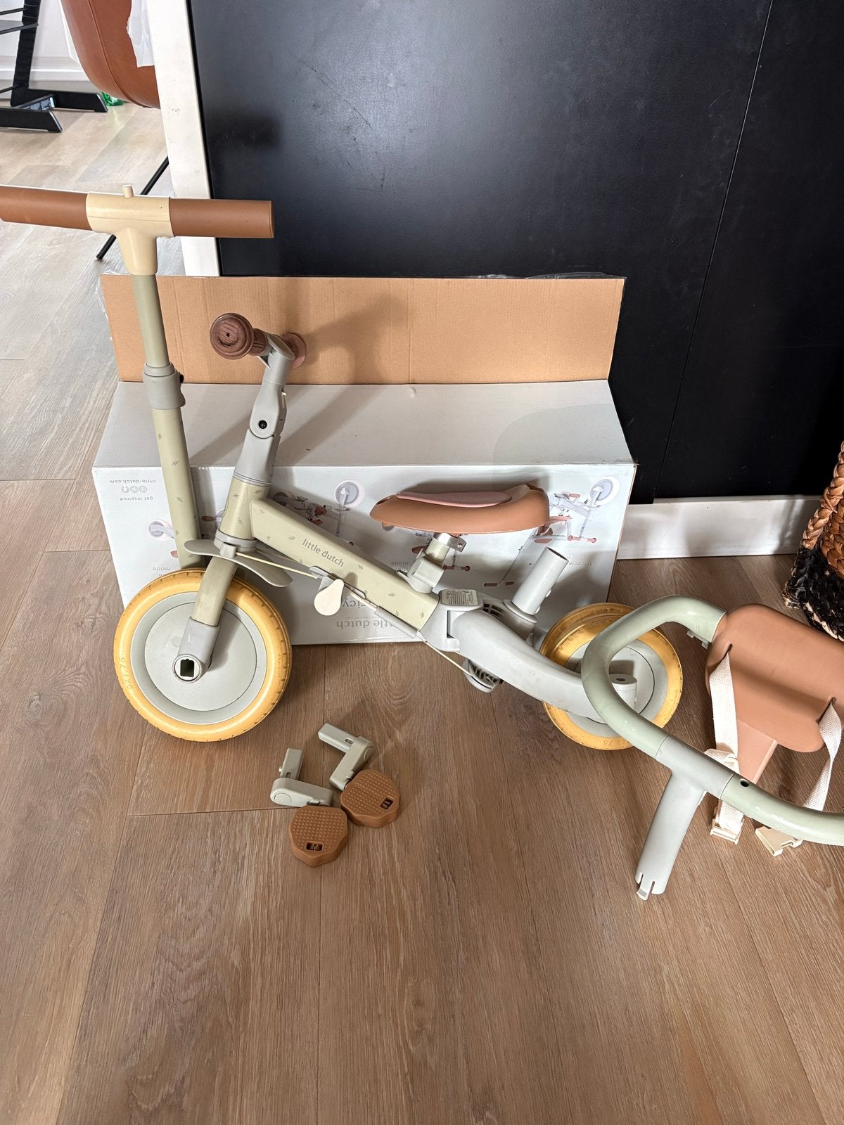 Little Dutch 4-in-1 Driewieler/Loopfiets - Lichtgroen, Fietsen en Brommers, Ophalen of Verzenden, Gebruikt, Zijwieltjes
