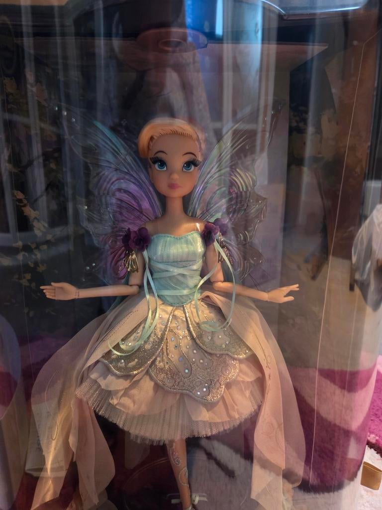 Disney store designer Tinkerbell limited edition doll, Ophalen of Verzenden, Peter Pan of Pinokkio, Nieuw, Overige typen