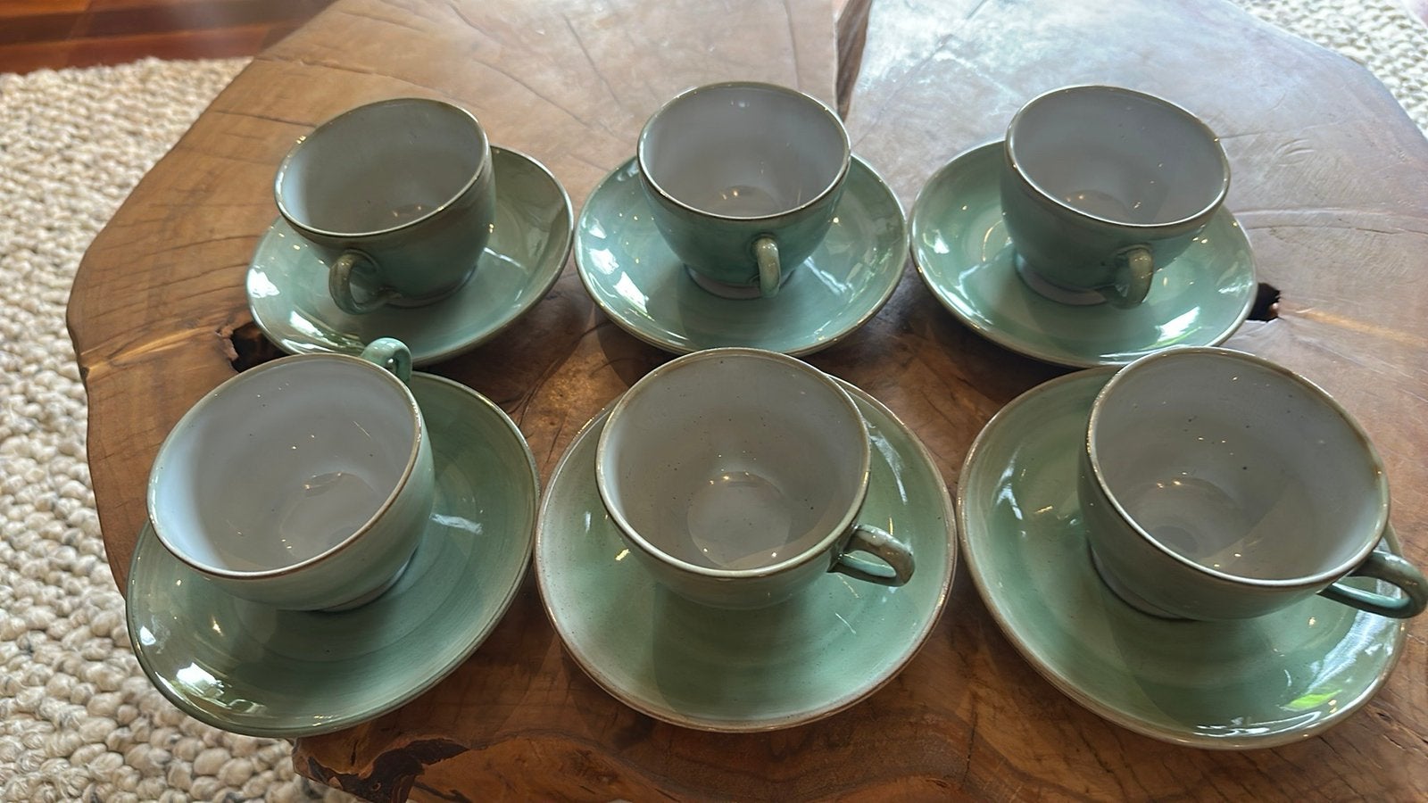Volendams servies, groene kop en schotels., Ophalen, Zo goed als nieuw, Overige stijlen, Kop(pen) en/of Schotel(s)