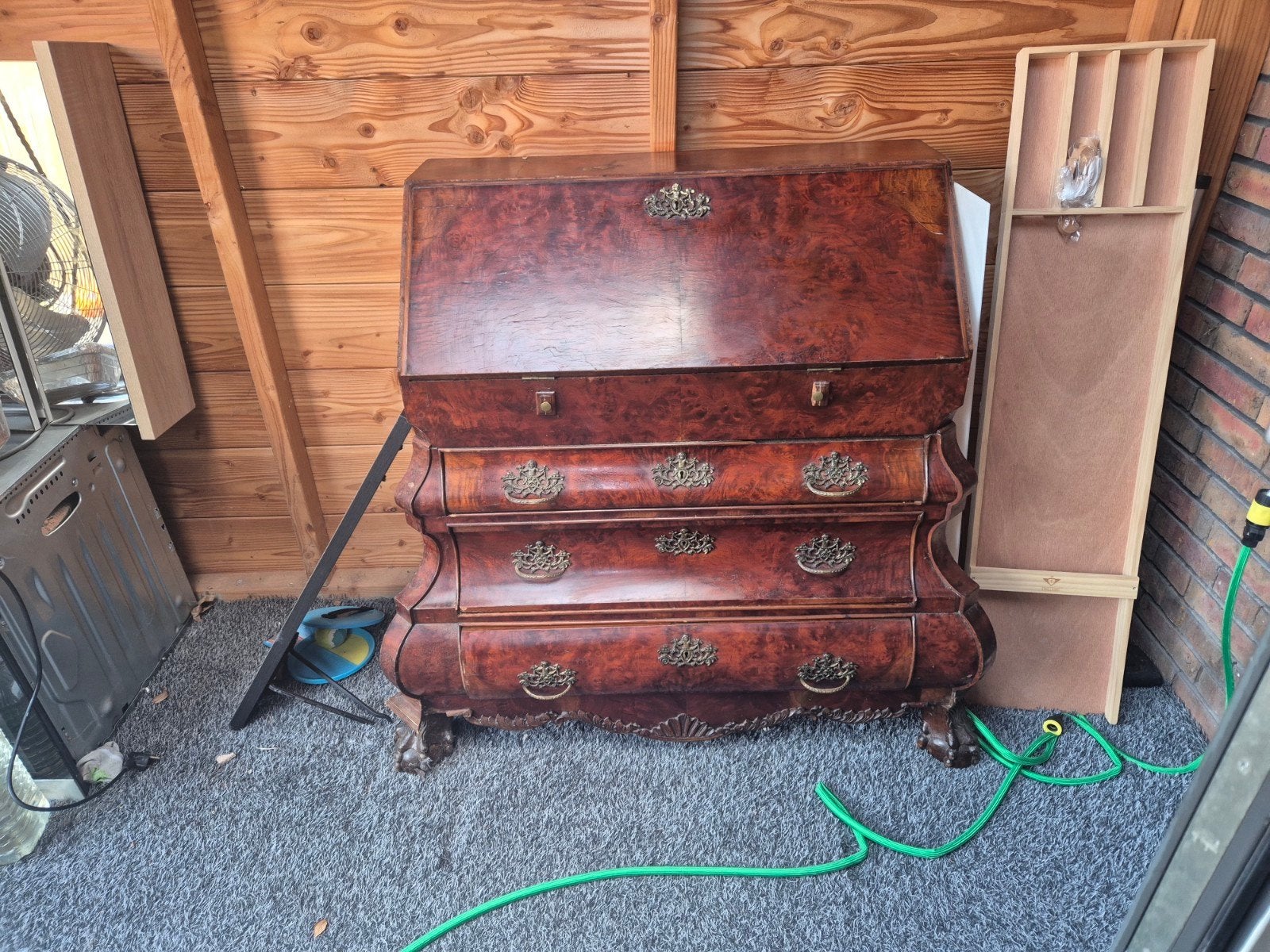 Antiek Biedermeier secretaire met wortelnotenhout, Ophalen