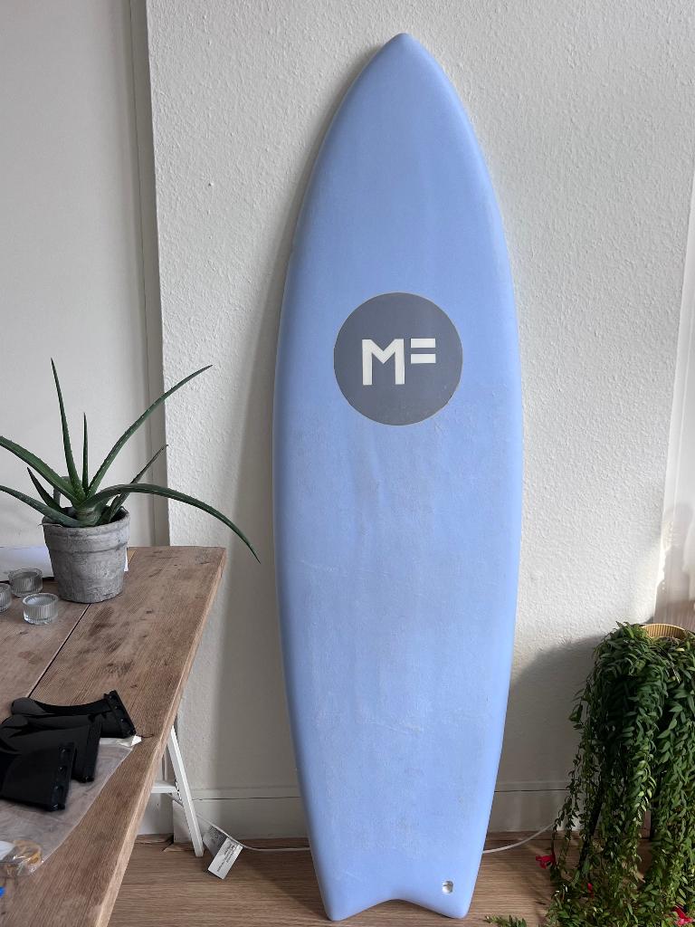 Mick Fanning 5’8 softboard incl finns, Ophalen, Zo goed als nieuw, Shortboard, Met vinnen