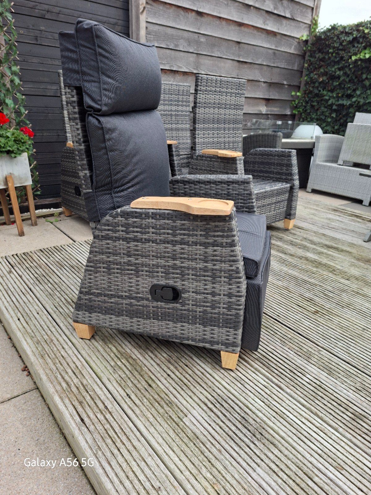 Relax Tuinstoelen Nieuw! Kussen is waterafstotend, Tuin en Terras, Ophalen, 4 zitplaatsen, Nieuw, Wicker