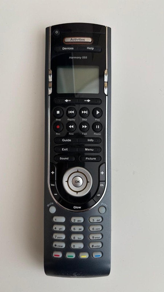 Afstandsbediening Logitech Harmony 555, Audio, Tv en Foto, Afstandsbedieningen, Ophalen of Verzenden, Gebruikt, Tv
