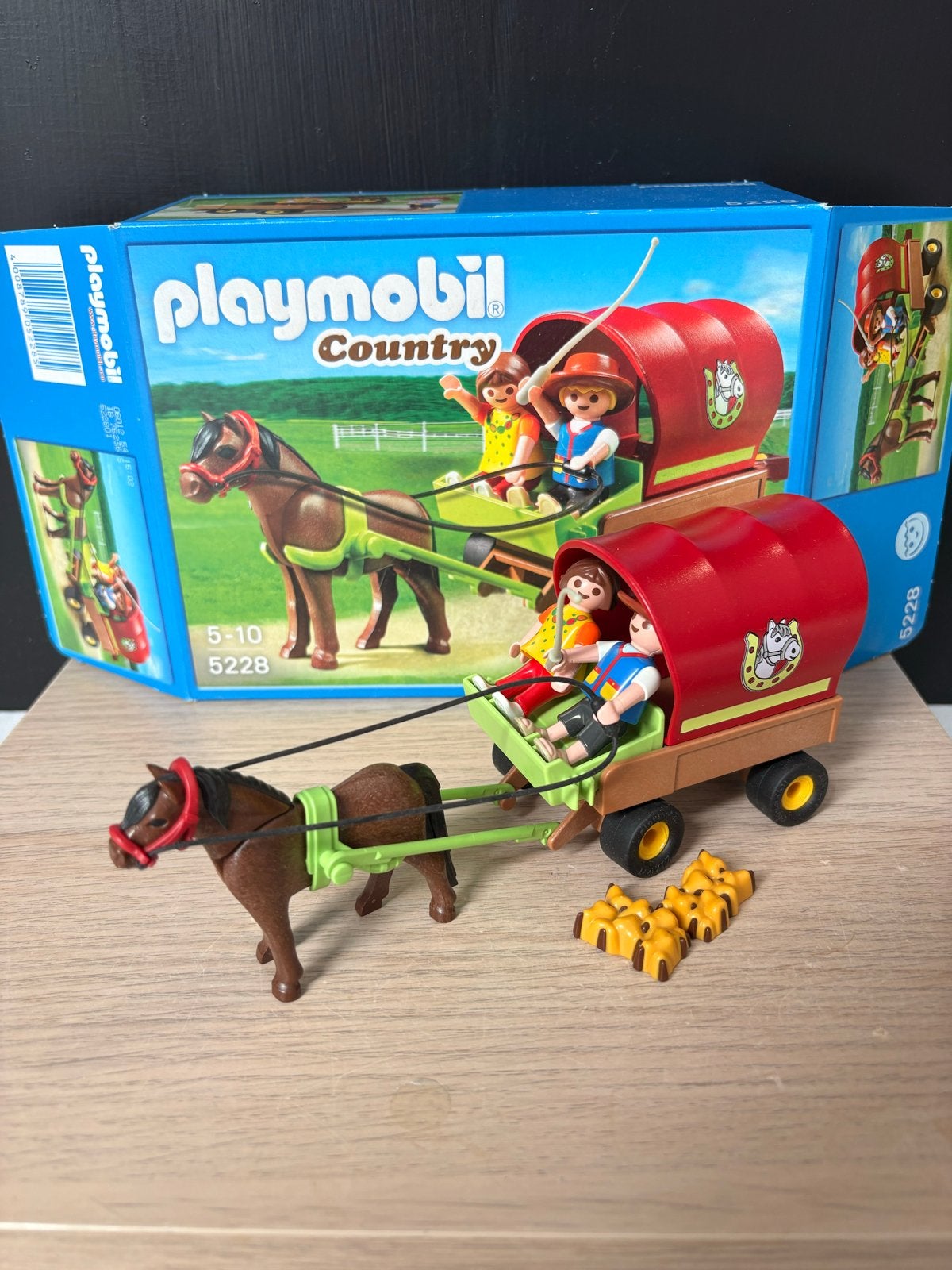 Playmobil Country 5228 - Huifkar met paard en figuren, Complete set, Voertuig, Ophalen of Verzenden, Zo goed als nieuw