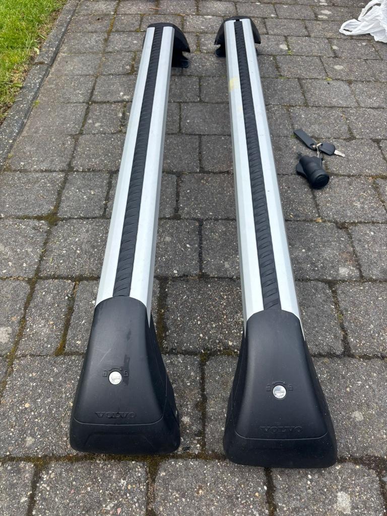 VOLVO dakdragers te koop in nette staat!, Ophalen, Gebruikt, Volvo