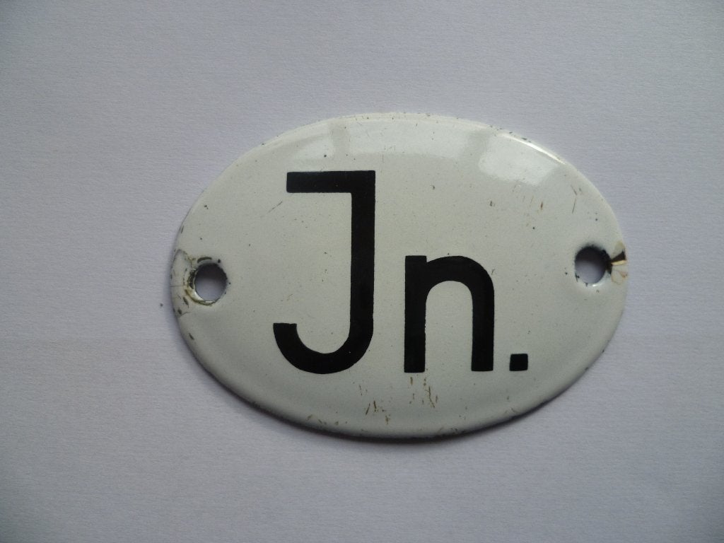 OUD EMAILLE BORDJE MET LETTERS"JN"jaren 60/70, Ophalen of Verzenden, Gebruikt, Reclamebord