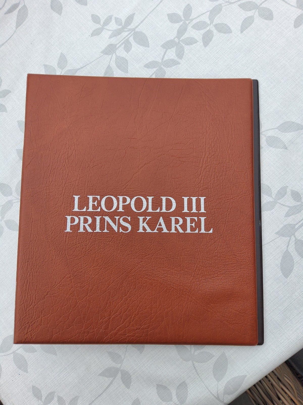 Hartberger muntenalbum Leopold III & Prins Karel, Postzegels en Munten, Ophalen of Verzenden