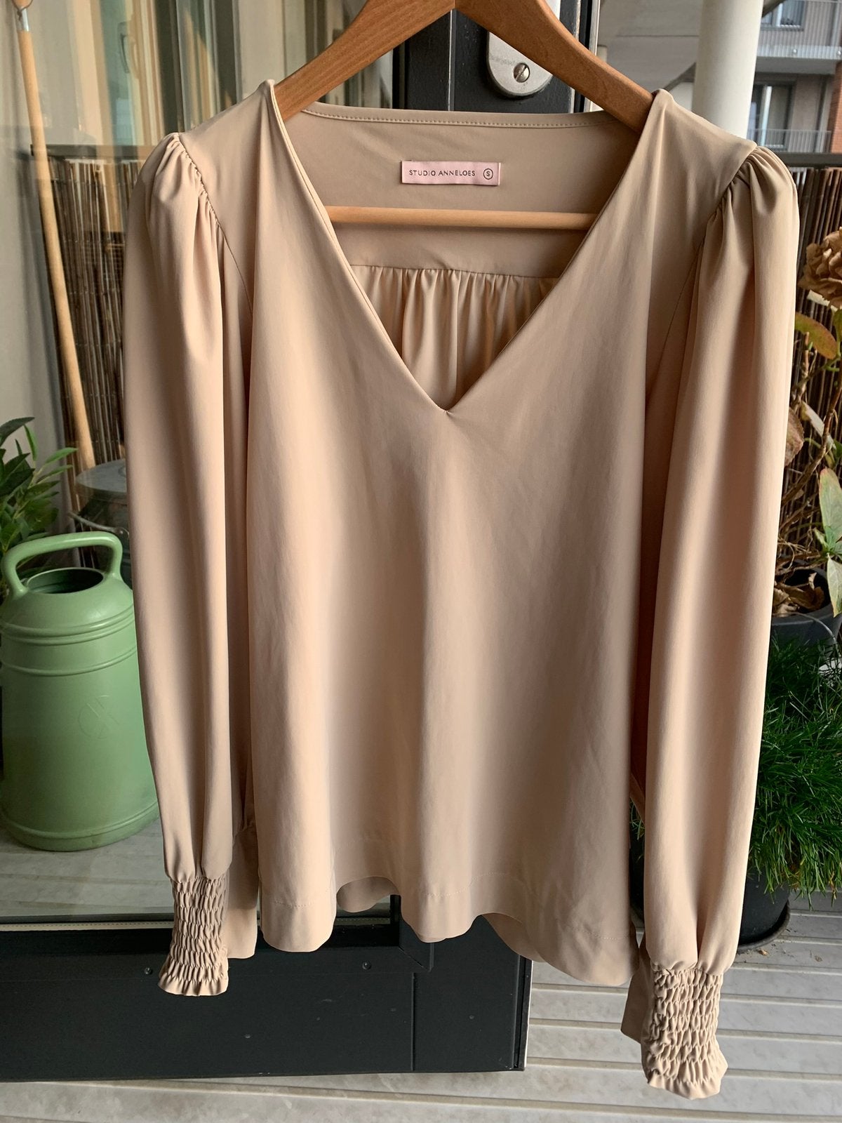 Beige travelstof blouse, Studio Anneloes, mt S, Ophalen, Nieuw, Maat 36 (S), Beige