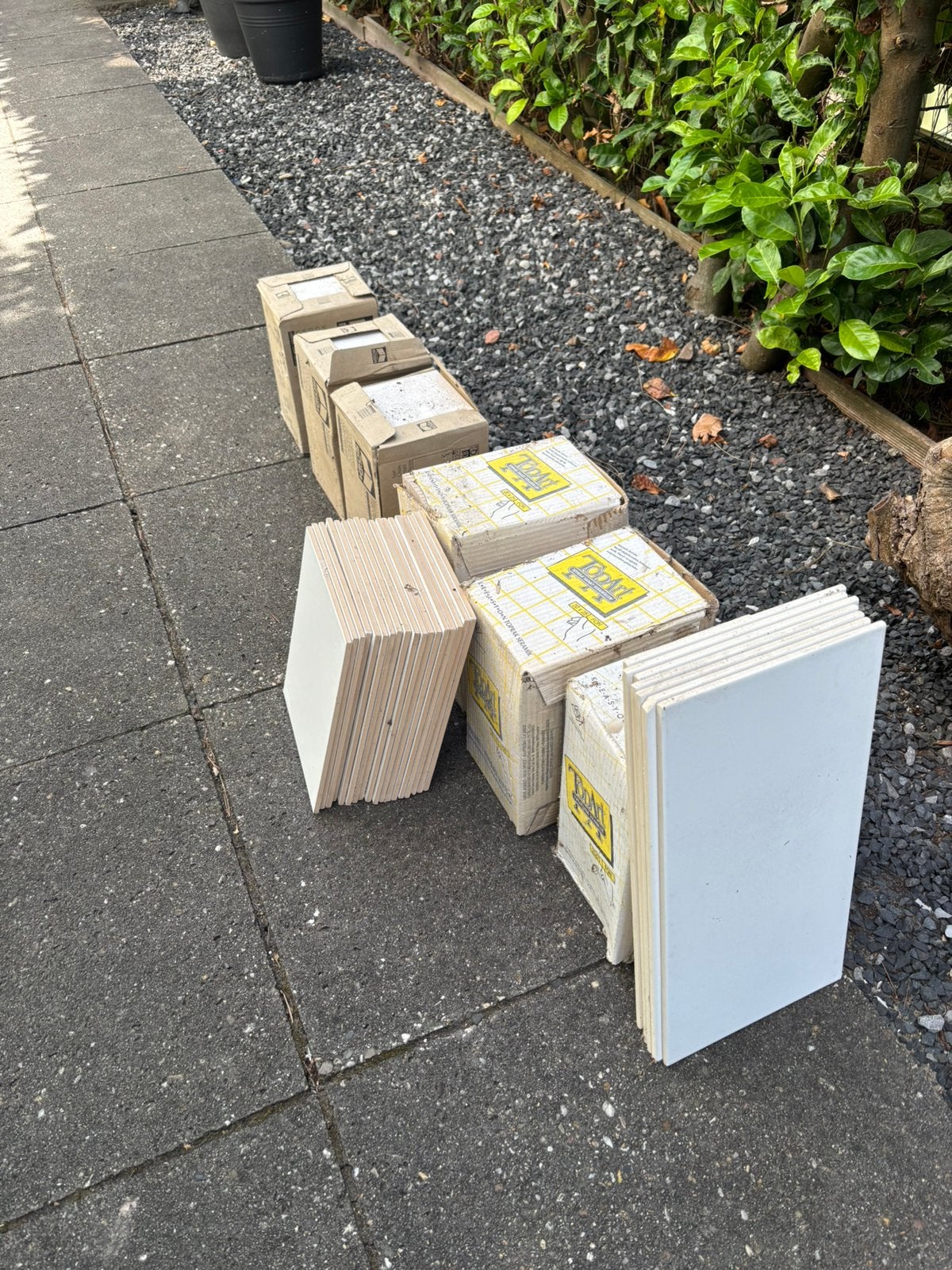 Gratis afhalen witte tegels, Ophalen, Minder dan 5 m², Wandtegels, Keramiek