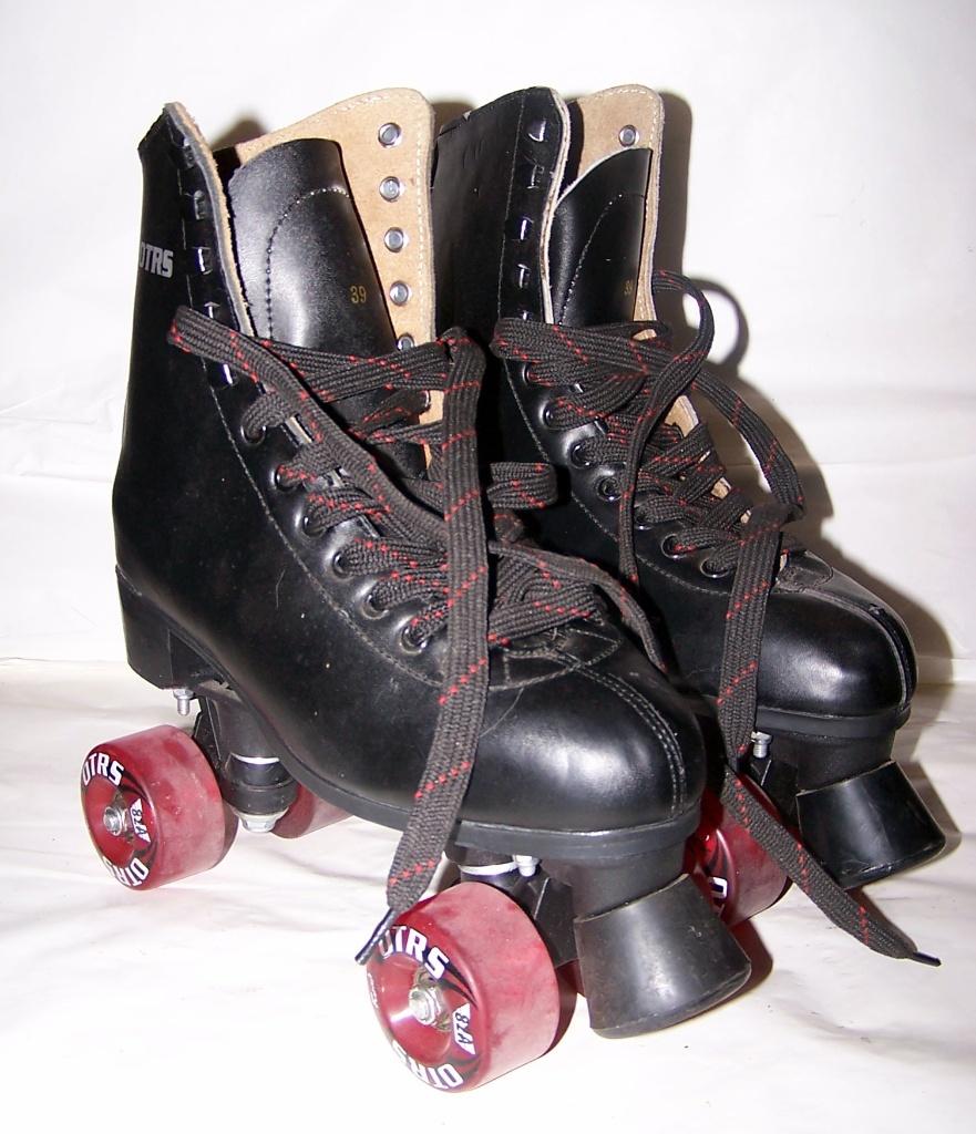 Mooie set QTR leren rollerskates. Maat 39. Izgs., Overige merken, Overige typen, Kinderen, Ophalen of Verzenden
