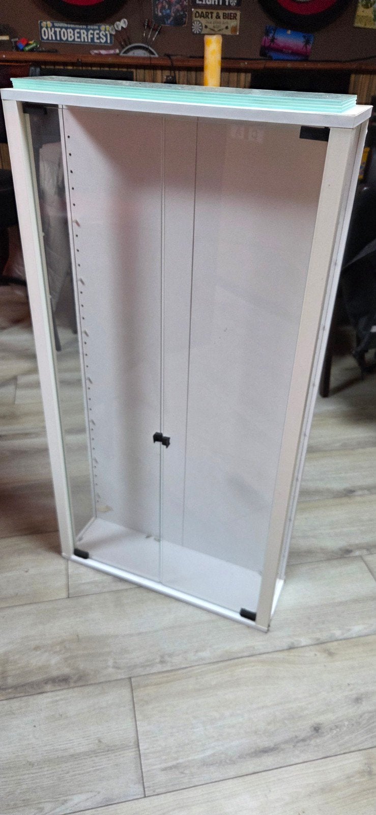 Glazen vitrinekast 113x60x18 cm, Ophalen, 100 tot 150 cm, Minder dan 150 cm, Minder dan 25 cm