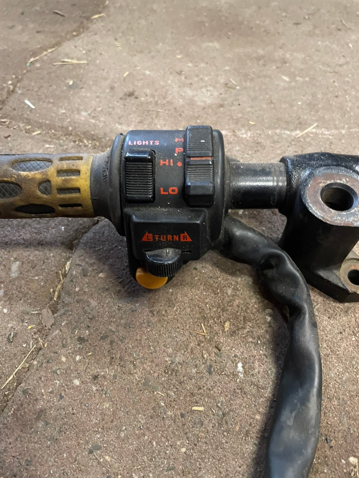 Gezocht honda Nsr lichtschakelaar, Ophalen, Overige modellen, Maximaal 45 km/u, Zo goed als nieuw