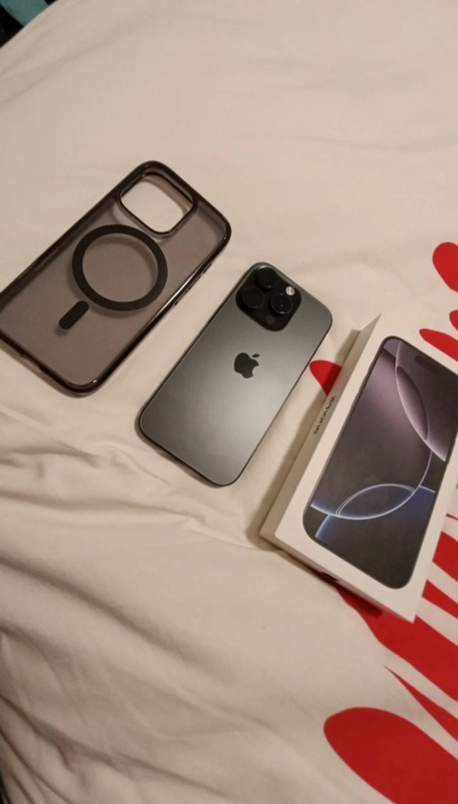 Iphone 16 pro (Titanium zwart 128gb), IPhone 16 Pro, 128 GB, Zwart, Ophalen of Verzenden