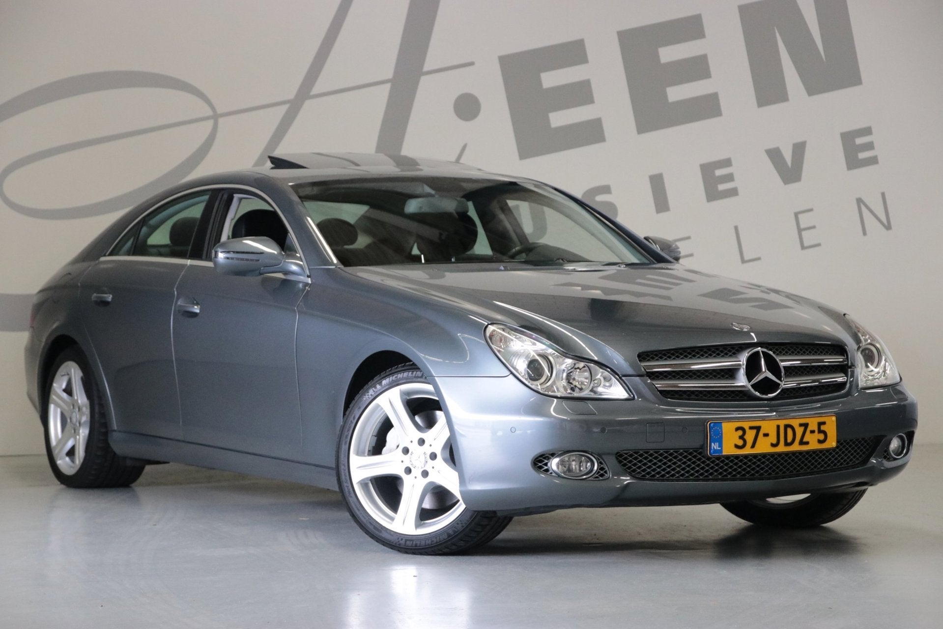Mercedes-Benz CLS-klasse 350 CGI Prestige, Auto's, Automaat, Achterwielaandrijving, Gebruikt, Zwart