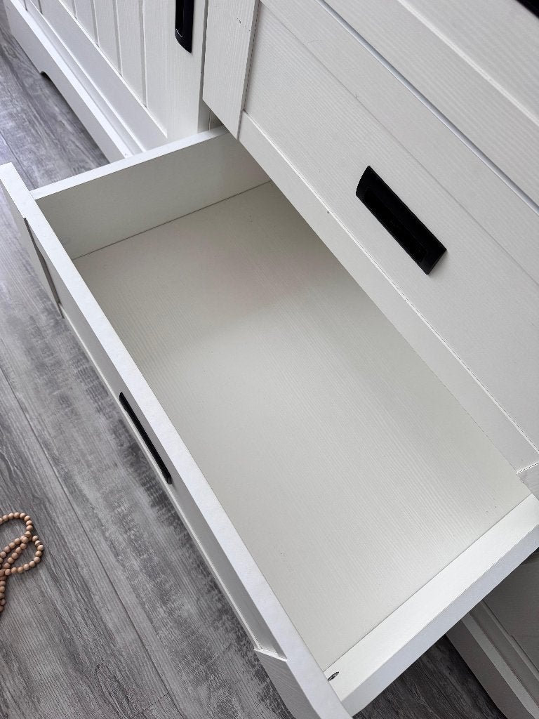 Foto 6 van Dressoir bieden en meenemen