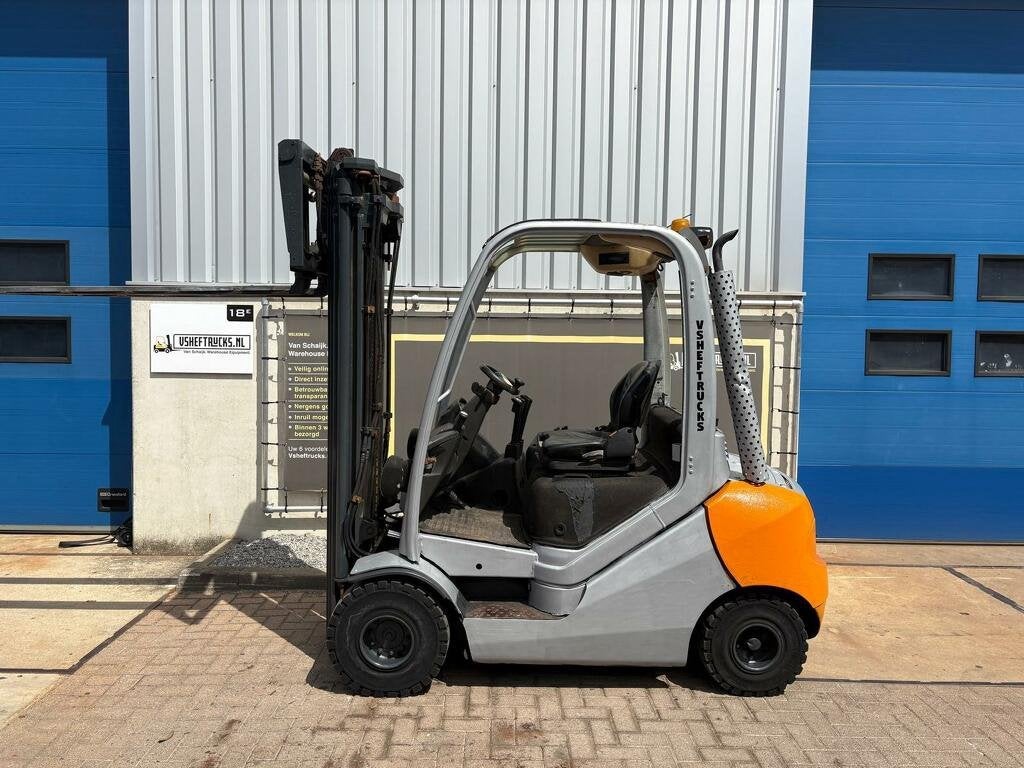 VS-22943 Diesel triplex heftruck Still RX70-25