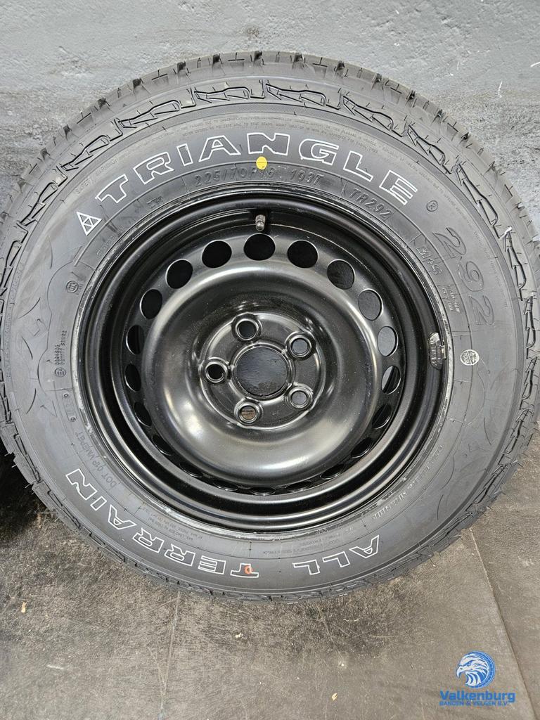 Nieuwe originele VW Transporter OffRoad A/T 4x4 T5 GP T6 T6., Auto-onderdelen, Banden en Velgen, Bestelwagen, -, Banden en Velgen