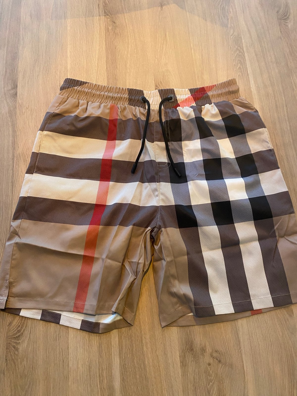 Burberry swim shorts, Kleding | Heren, Badmode en Zwemkleding, Maat 52/54 (L), Beige, Ophalen of Verzenden, Zwemshort