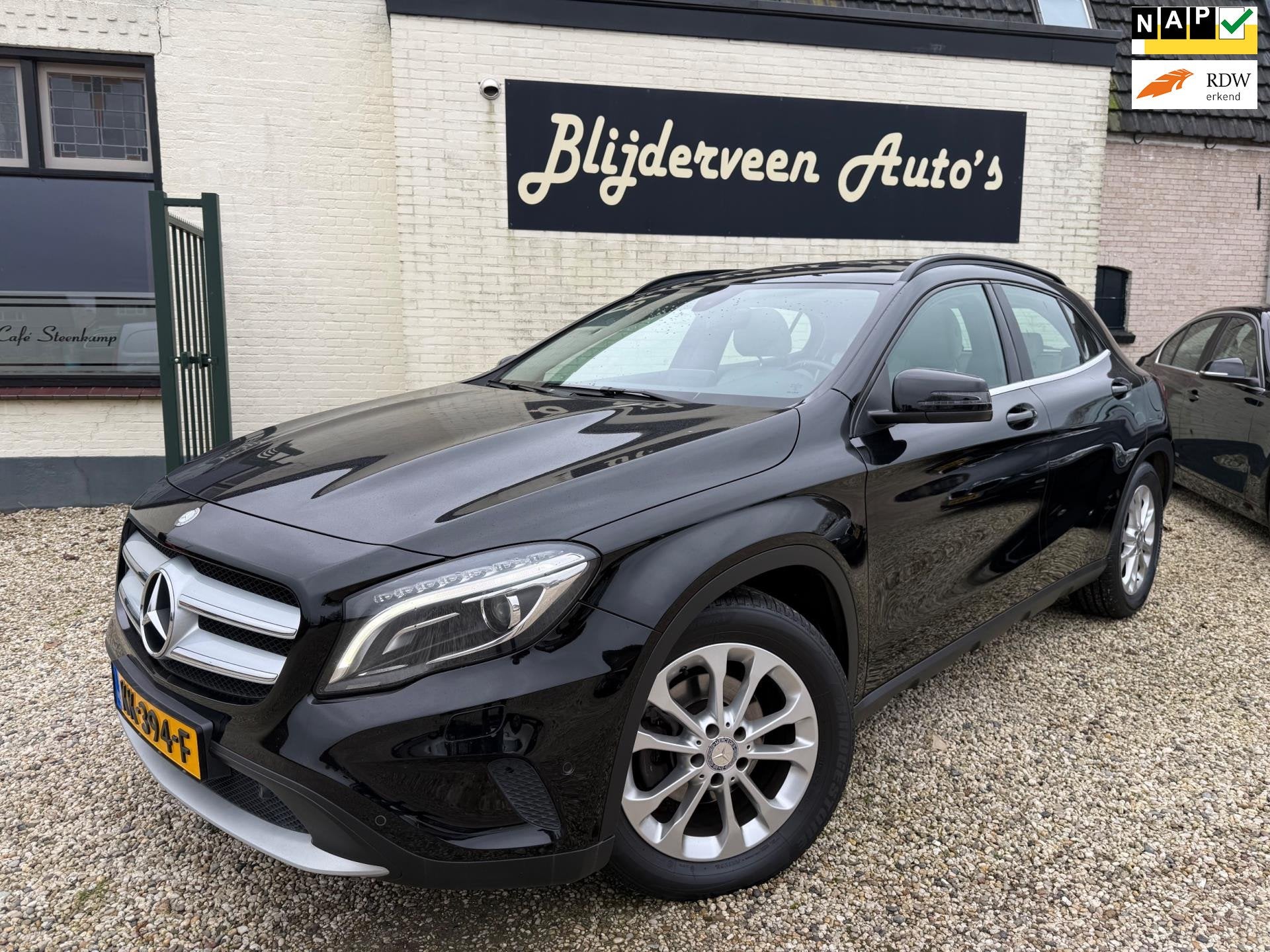 Mercedes-Benz GLA-klasse 180 Ambition Automaat | Camera | Pa, Euro 6, 4 cilinders, 715 kg, 1335 kg