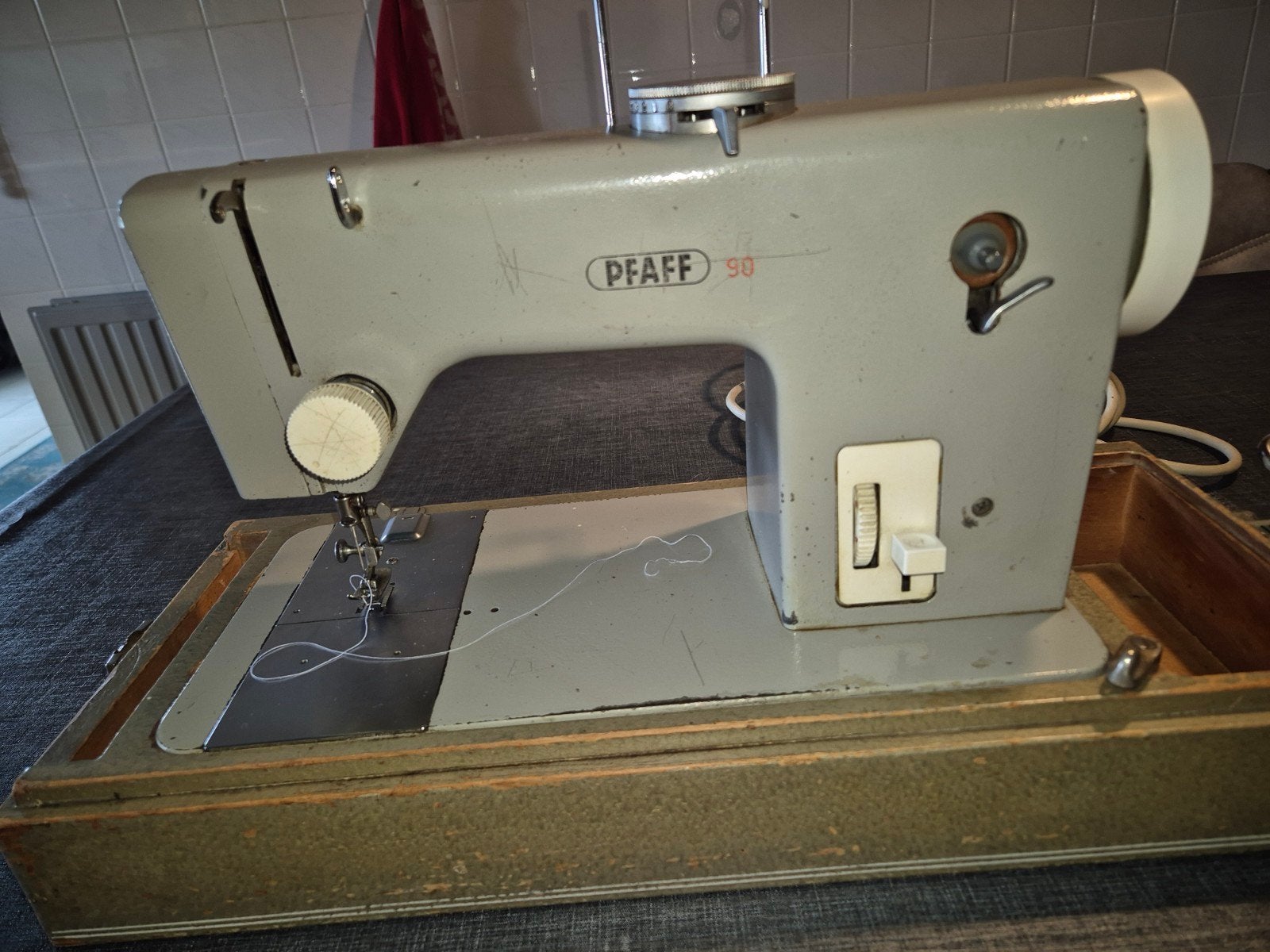 Pfaff 90 Naaimachine - Vintage en Functioneel, Ophalen, Gebruikt, Naaimachine, Pfaff