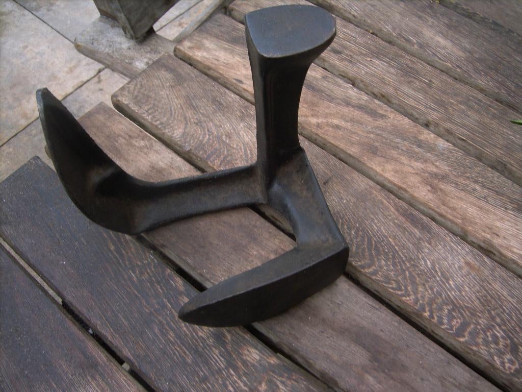 AAMBEELD //SCHOENMAKER, Ophalen of Verzenden, Zo goed als nieuw
