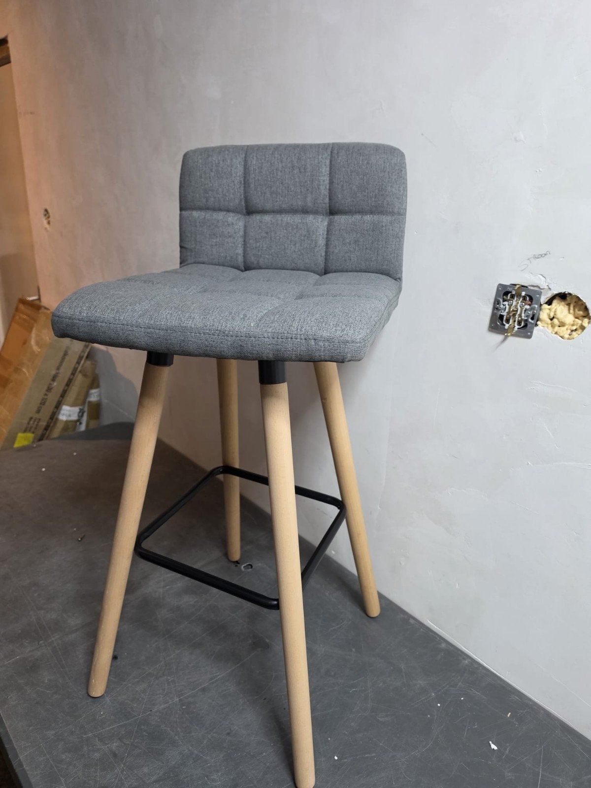 zilda barkruk, 1 kruk, Ophalen, Nieuw, 60 tot 90 cm