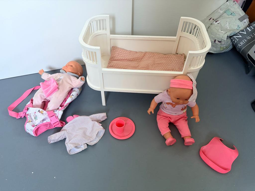 Smallstuff poppenbed CamCam dekentje, 2 Corolle poppen +, Ophalen of Verzenden, Gebruikt, Babypop