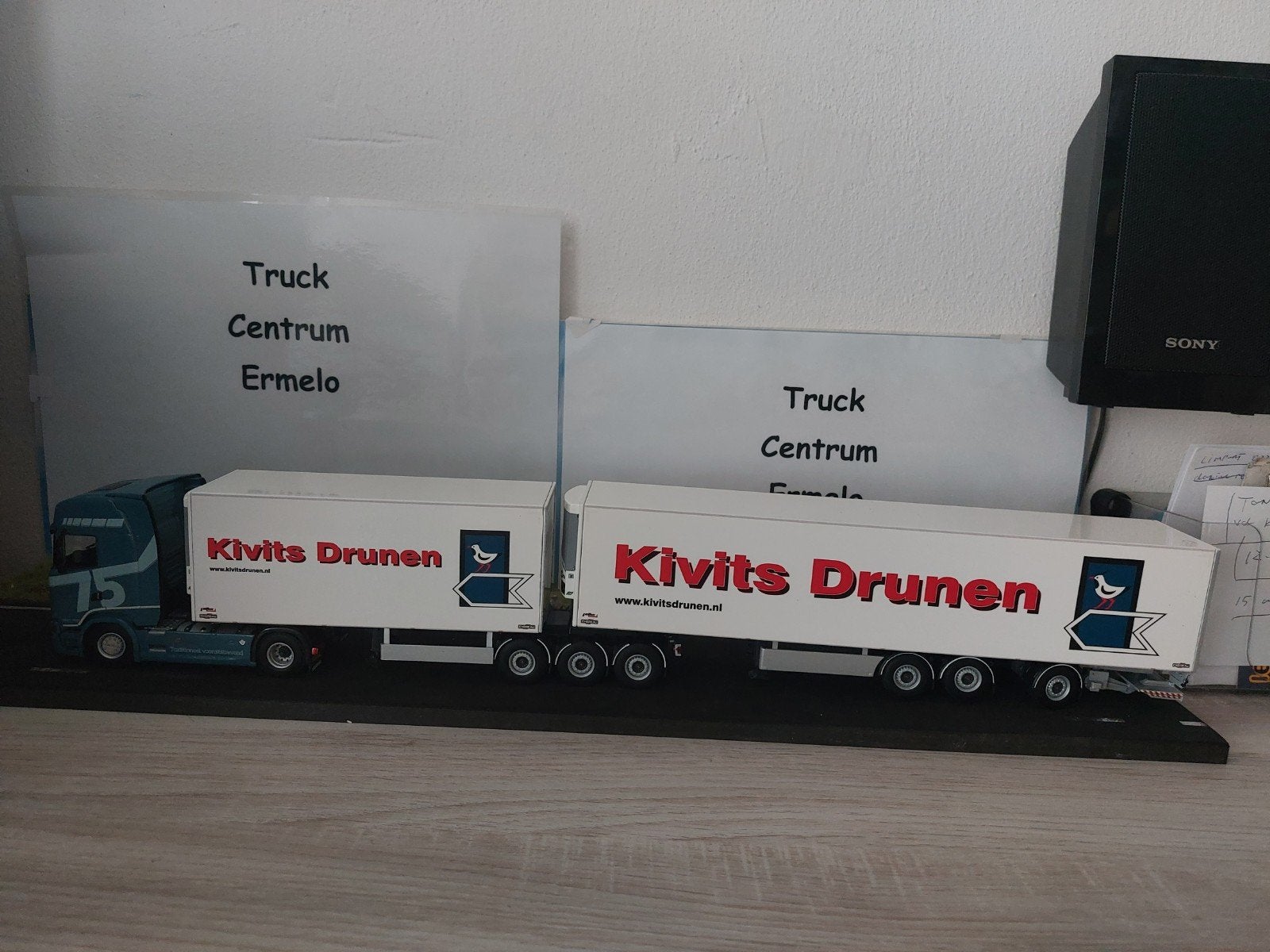 Kivits drunen Scania s580 lzv 75 jarig bestaan
Exclusief mod, Ophalen of Verzenden, Nieuw, Bus of Vrachtwagen, Wsi