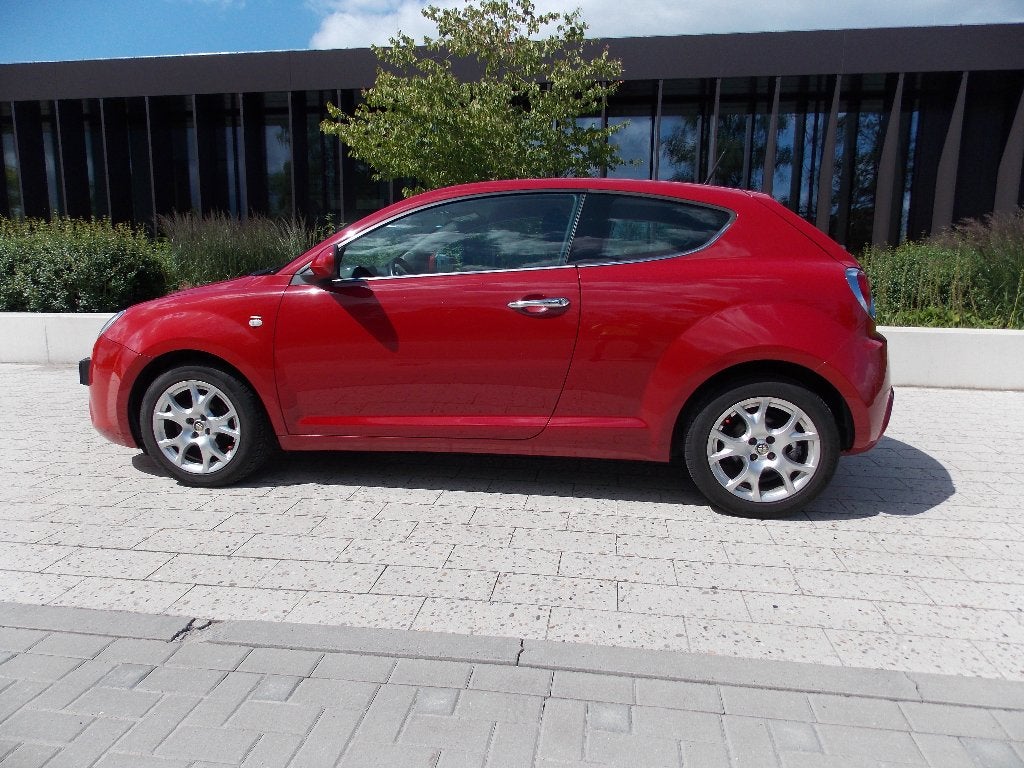 Mooie Alfa Romeo MiTo 1.4i 16V Airco nieuwe Apk Winterbanden, Voorwielaandrijving, Euro 5, Stof, Zwart