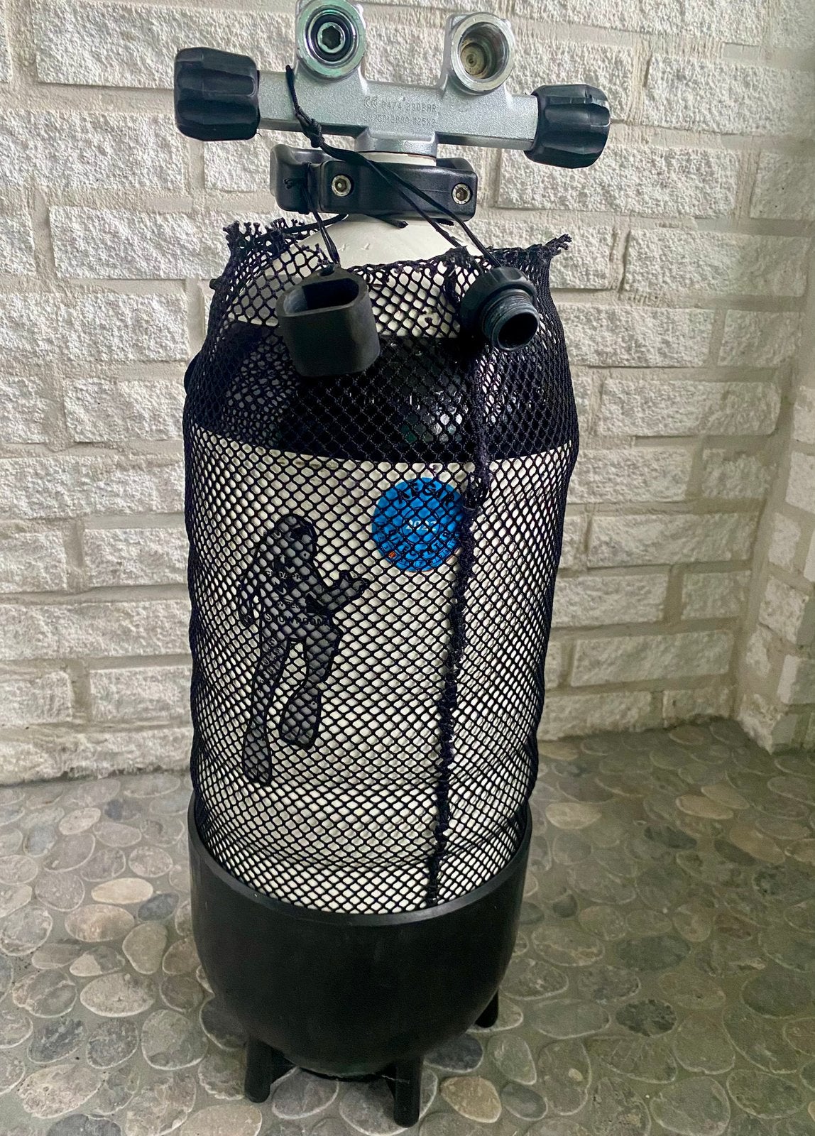 Duikfles 12 liter staal met dubbele kraan - gekeurd 2022, Ophalen, Gebruikt, Duikfles