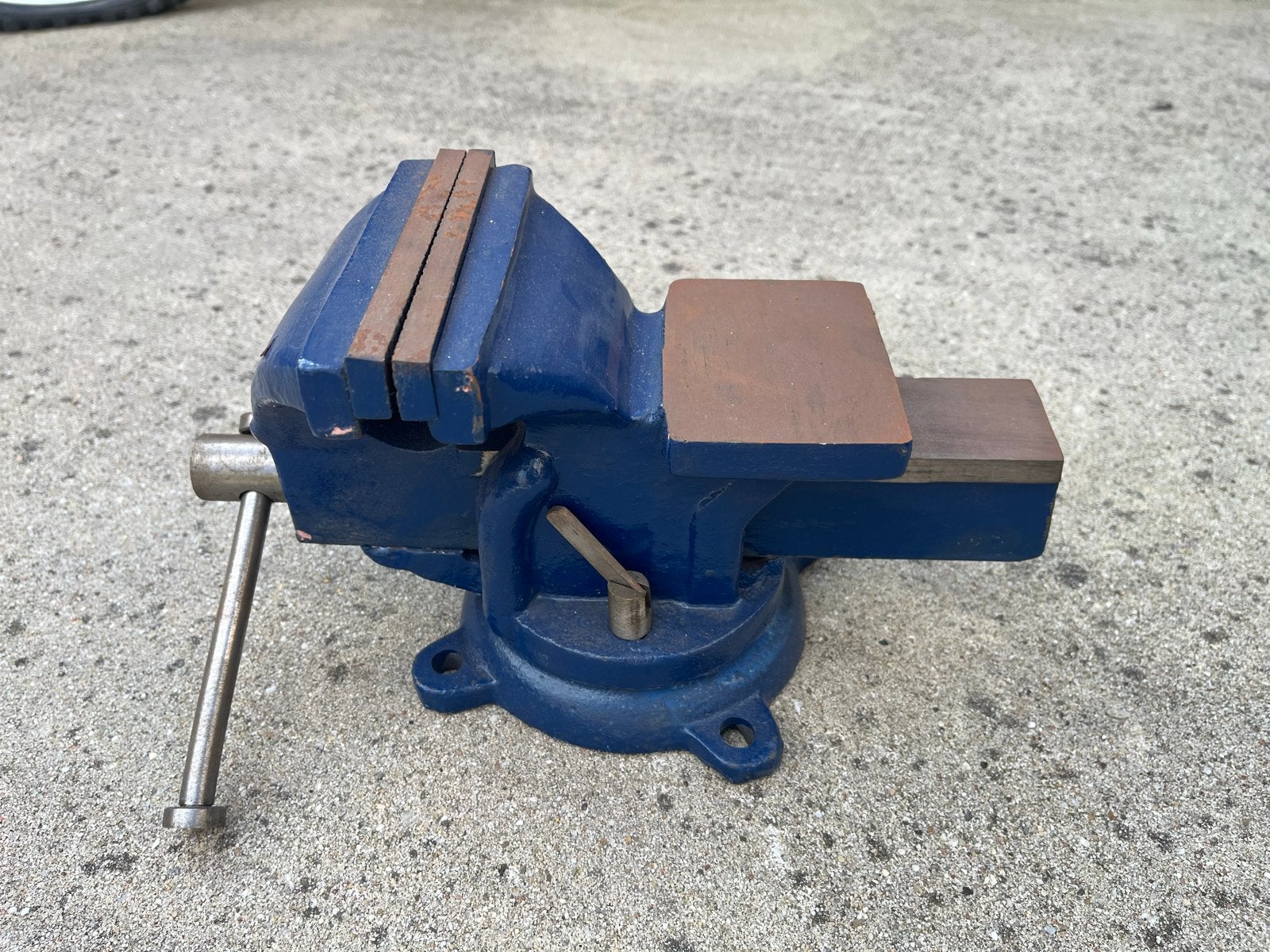 Stevige bankschroef - Blauw - Gebruikt, Ophalen, Gebruikt, Bankschroef