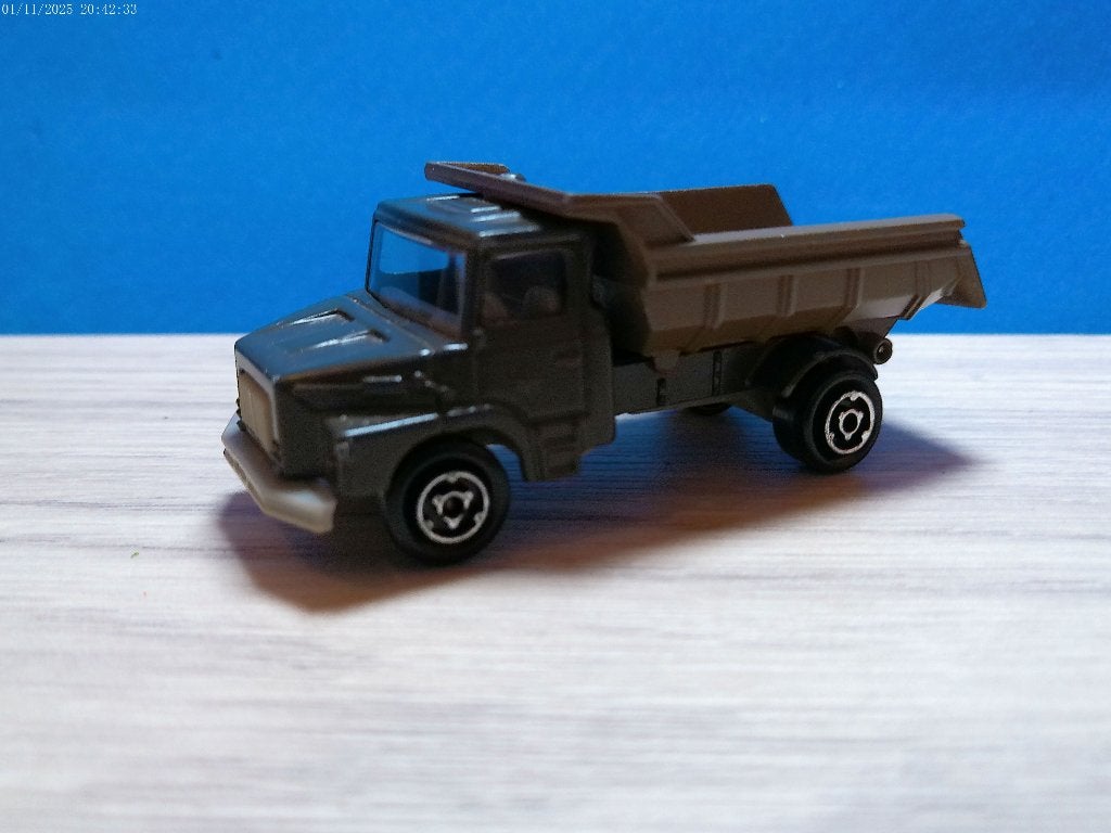 Vintage Majorette 1/100 Scania Dump Truck, Verzenden, Zo goed als nieuw, Auto