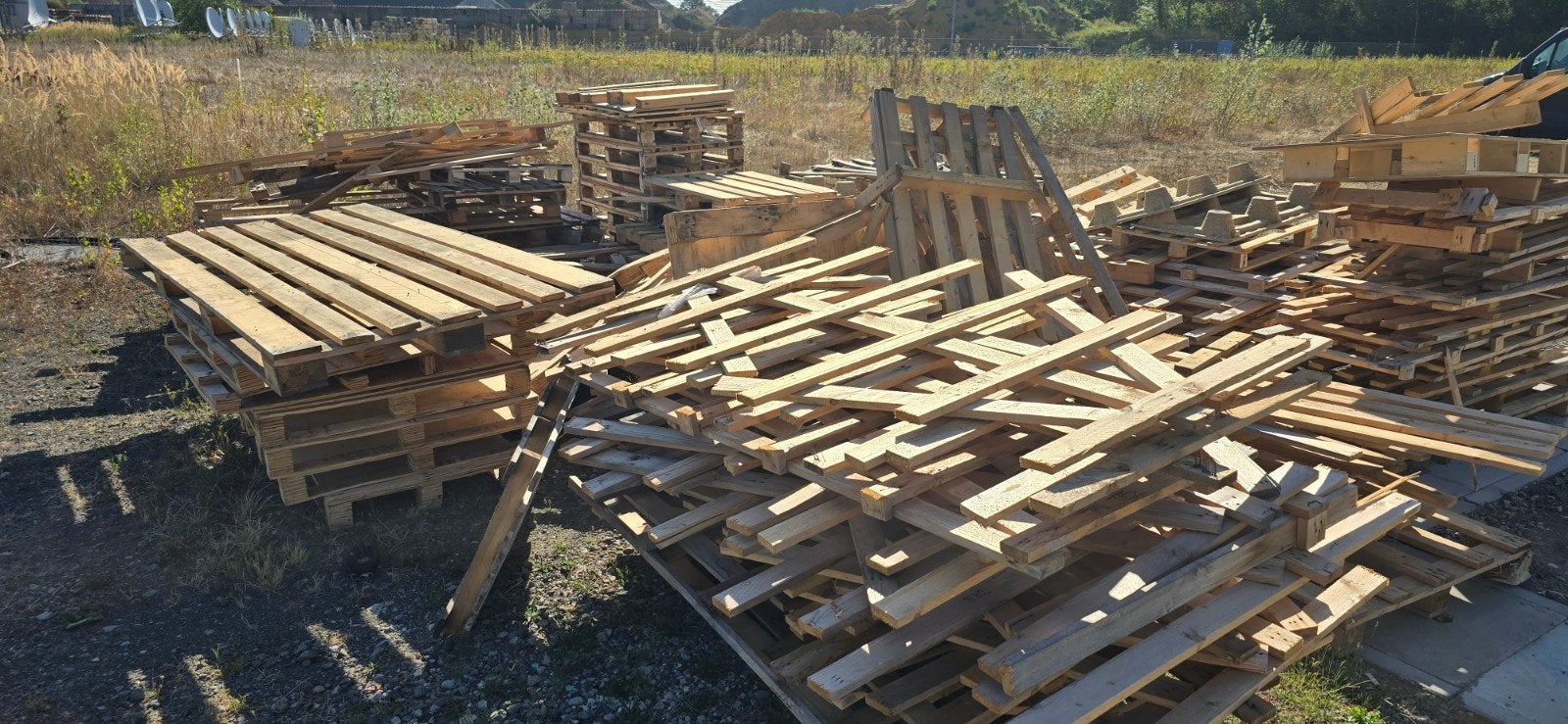 gratis af te halen brandhout pallethout hobbyhout, Doe-het-zelf en Verbouw, Gebruikt, Ophalen of Verzenden, 50 mm of meer, Pallet