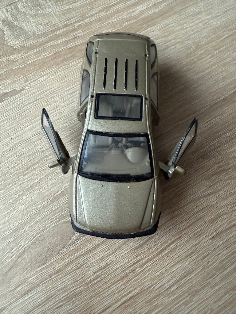 Lexus RX300 metallic HongWell 1:43, Ophalen of Verzenden, Zo goed als nieuw, Auto, Overige merken
