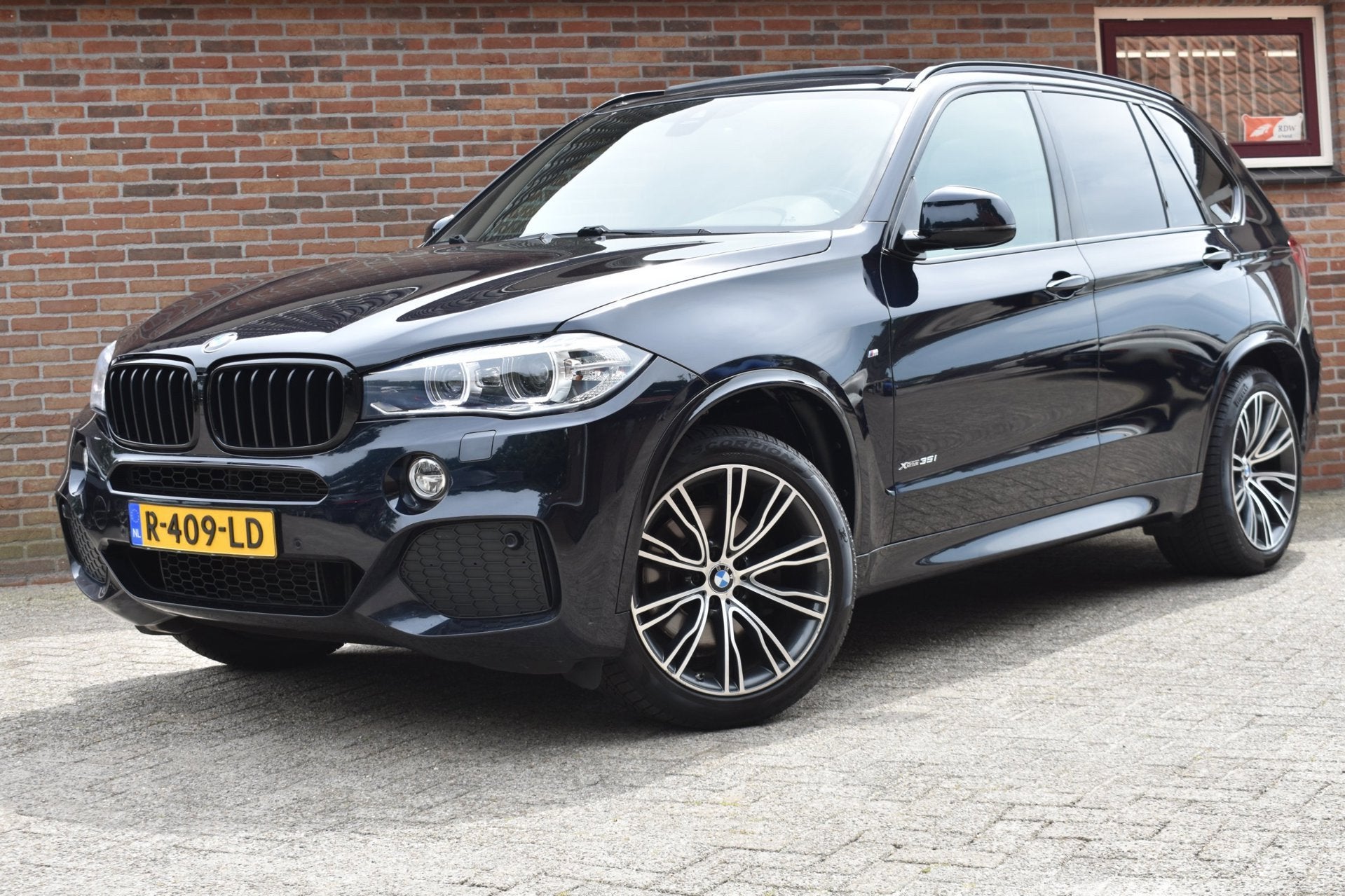 BMW X5 XDrive35i High Executive '17 Pano Clima Navi Leder Cr, Auto's, BMW, 2005 kg, Gebruikt, Zwart, Leder