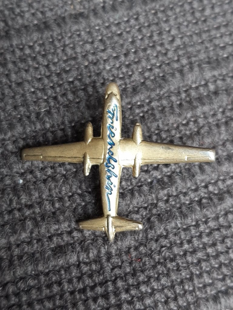 Vintage Fokker Friendship vliegtuig speldje, Ophalen of Verzenden, Gebruikt, Overige typen