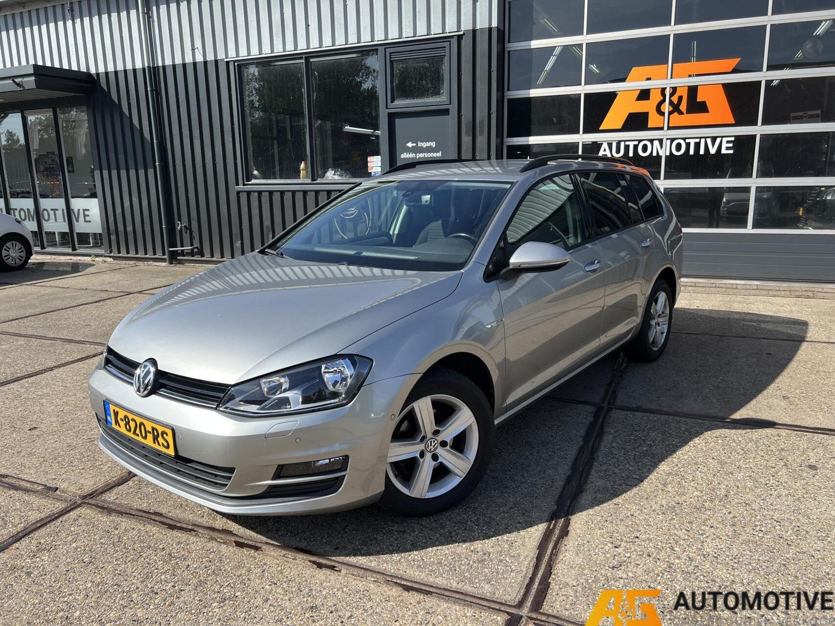 Volkswagen Golf Variant 1.2 TSI "CUP" 2014 Grijs | Airco | C, Voorwielaandrijving, Euro 5, 86 pk, 4 cilinders