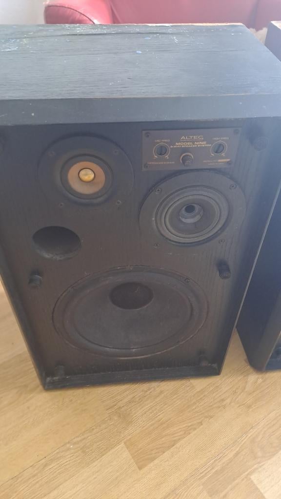 Altec model nine speakersystem, Gebruikt, Minder dan 60 watt, Front, Rear of Stereo speakers, Ophalen