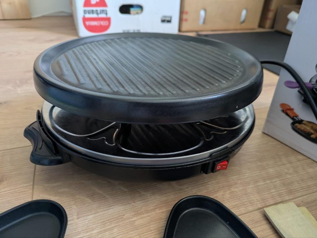 Te koop Blokker raclette gourmetstel, Ophalen, Zo goed als nieuw, 4 t/m 7 personen