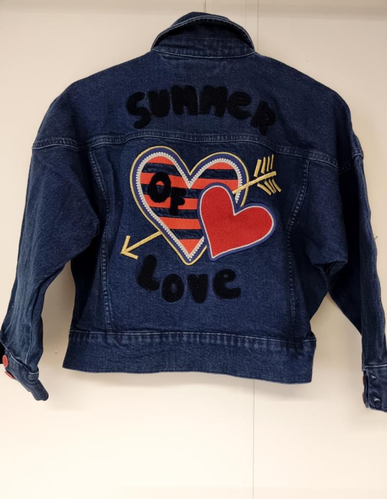 Tommy Hilfiger Denim jack 'Summer of Love' maat 8 (36), Blauw, Ophalen of Verzenden, Zo goed als nieuw, Maat 36 (S)