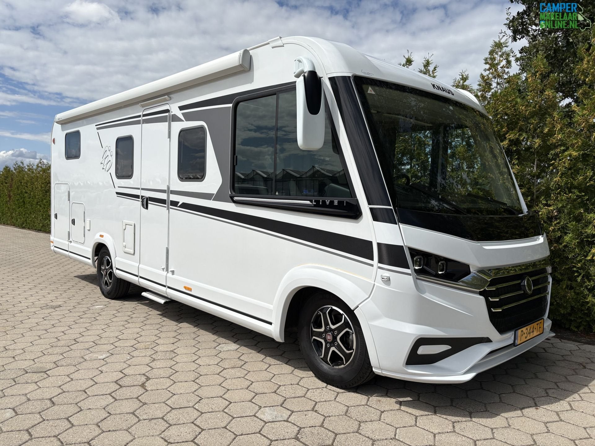 Caravans And Camping Knaus