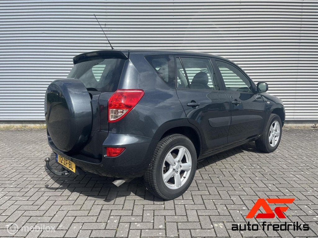 Toyota RAV4 2.0 VVTi Linea Sol | Climate | Trekhaak |, Auto's, Toyota, 1998 cc, 4 cilinders, 2000 kg, Origineel Nederlands