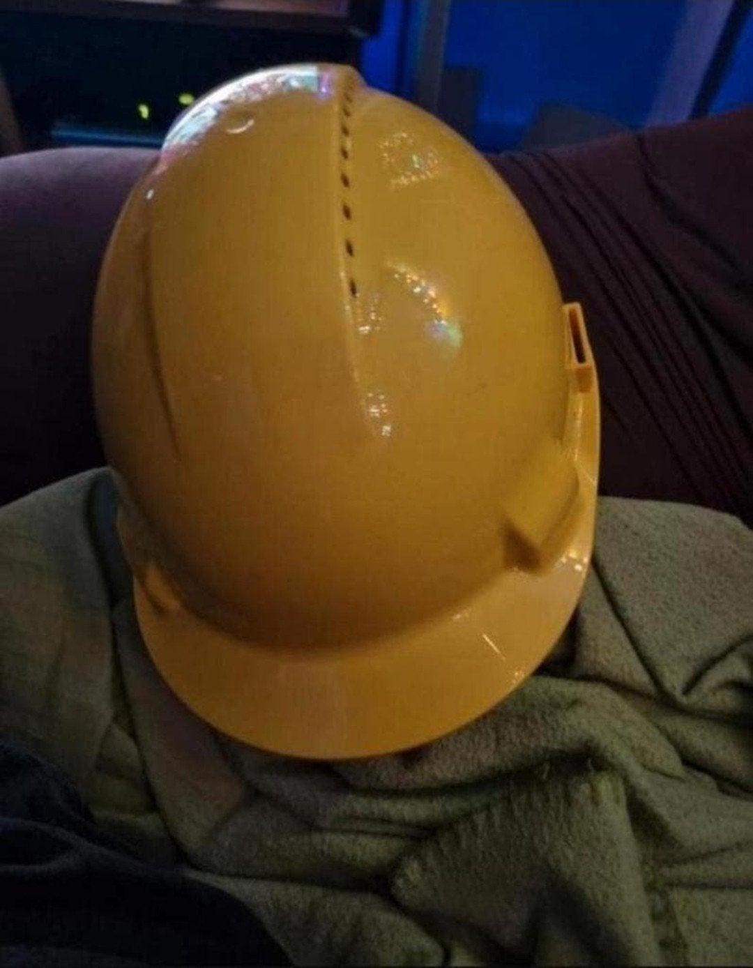 Veiligheidshelm bieden, Ophalen of Verzenden, Zo goed als nieuw