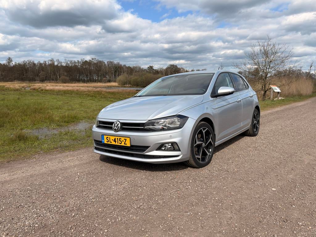 Volkswagen Polo 1.0 TSI Highline 115pk | 2018 | 82.000 km, 1055 kg, 49 €/maand, Origineel Nederlands, Handgeschakeld