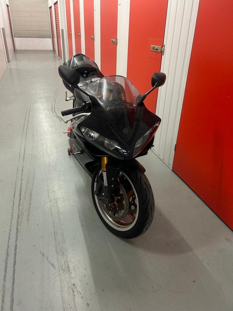 Yamaha Sport YZF-R1, Sportuitlaat, Bedrijf, Onder de boompjes 60
2802 AW  Gouda, NL, Sport