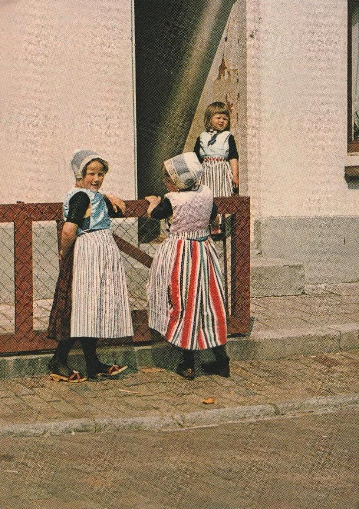 Urk, Ophalen of Verzenden, 1940 tot 1960, Gelopen, Klederdracht